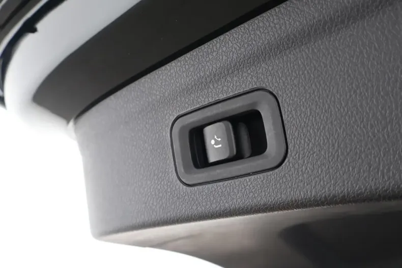 Mercedes-Benz GLE 350 din 2021 cu 57.400 km - oferta MER176361 - foto 23