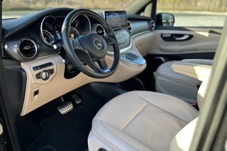 Mercedes-Benz V 300 din 2023 cu 50.143 km - oferta MER176371 - foto 10