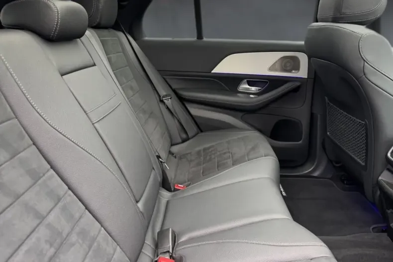 Mercedes-Benz GLE 300 din 2024 cu 22.326 km - oferta MER176375 - foto 11