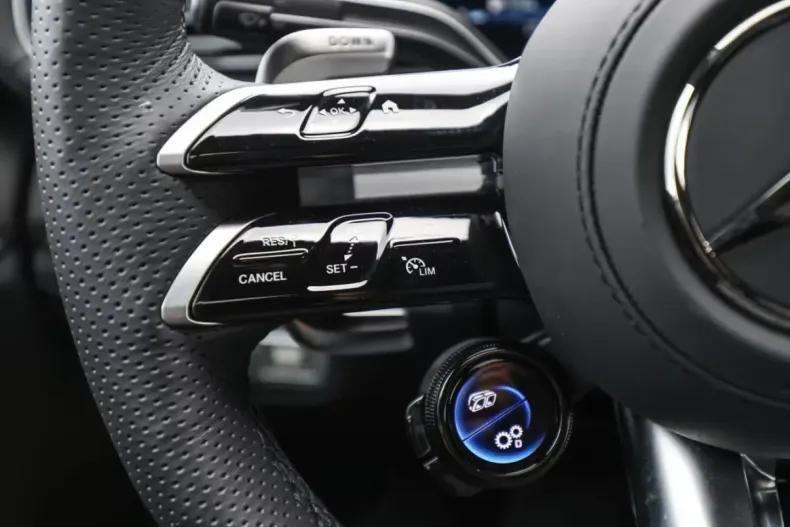 Mercedes-Benz GLE 53 AMG din 2025 cu 14.500 km - oferta MER176382 - foto 19