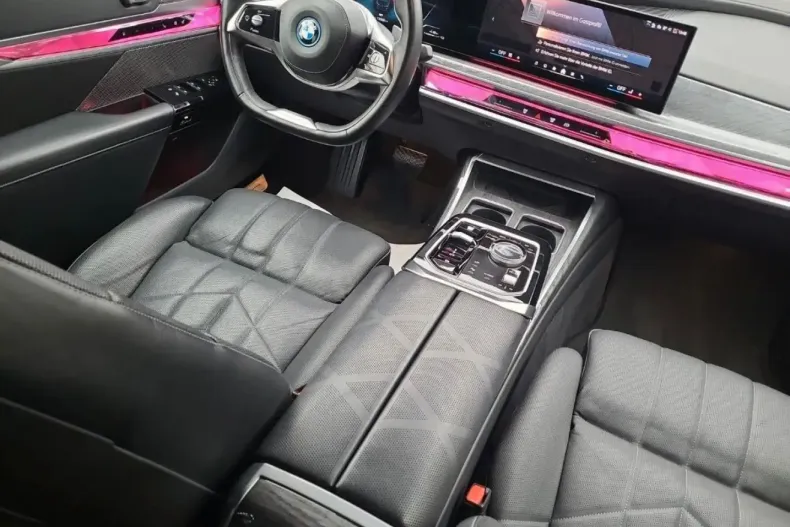 BMW 750 din 2023 cu 130.000 km - oferta BMW176384 - foto 11