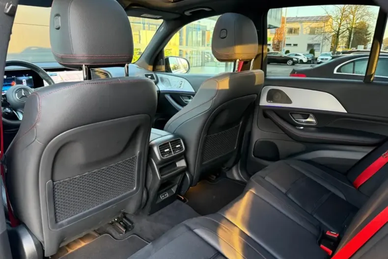 Mercedes-Benz GLE 53 AMG din 2024 cu 35.500 km - oferta MER176385 - foto 11