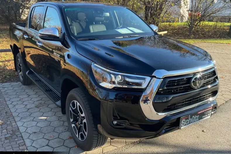 Toyota Hilux din 2025 cu 7.050 km - oferta TOY176390 - foto 1