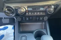 Toyota Hilux din 2025 cu 7.050 km - oferta TOY176390 - foto 13