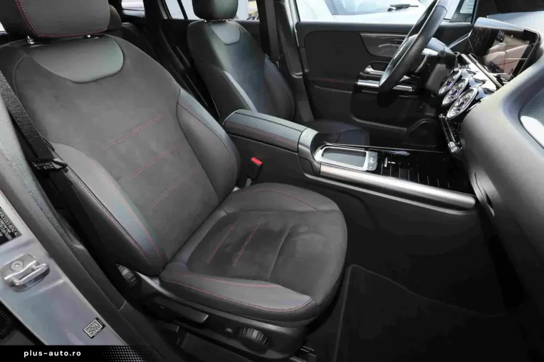 Mercedes-Benz GLA 180 din 2024 cu 4.020 km - oferta MER176403 - foto 4