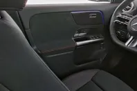 Mercedes-Benz GLA 200 din 2024 cu 23.109 km - oferta MER176405 - foto 9