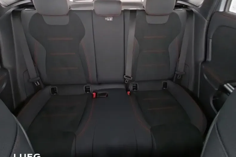 Mercedes-Benz GLA 180 din 2024 cu 16.228 km - oferta MER176407 - foto 5