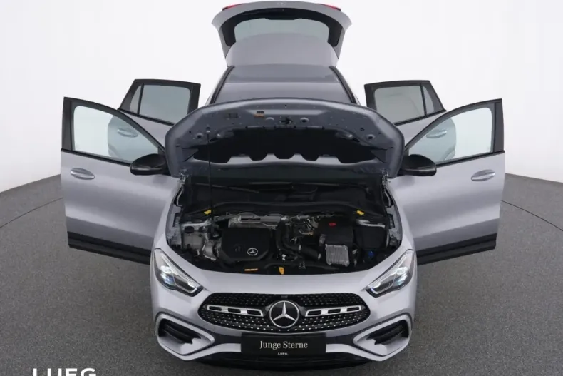 Mercedes-Benz GLA 180 din 2024 cu 16.228 km - oferta MER176407 - foto 12