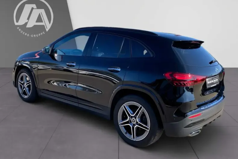 Mercedes-Benz GLA 180 din 2024 cu 24.950 km - oferta MER176409 - foto 2