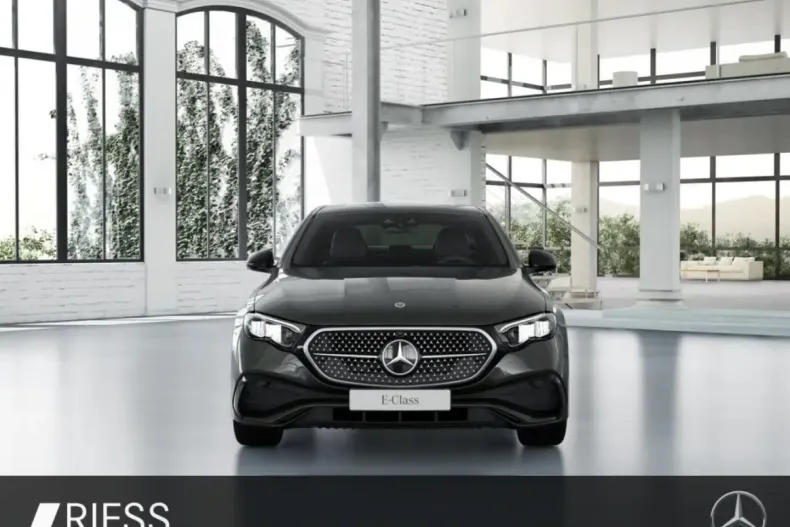 Mercedes-Benz E 300 din 2025 cu 14.445 km - oferta MER176410 - foto 2