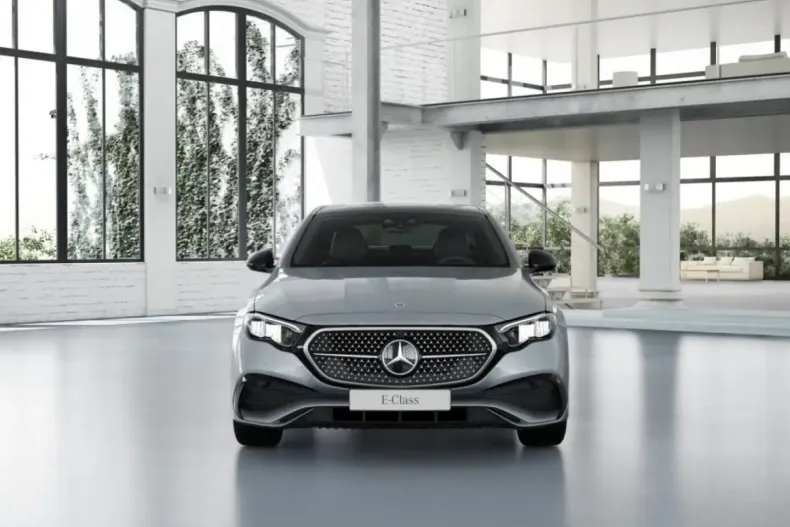 Mercedes-Benz E 220 din 2025 cu 20.822 km - oferta MER176411 - foto 1