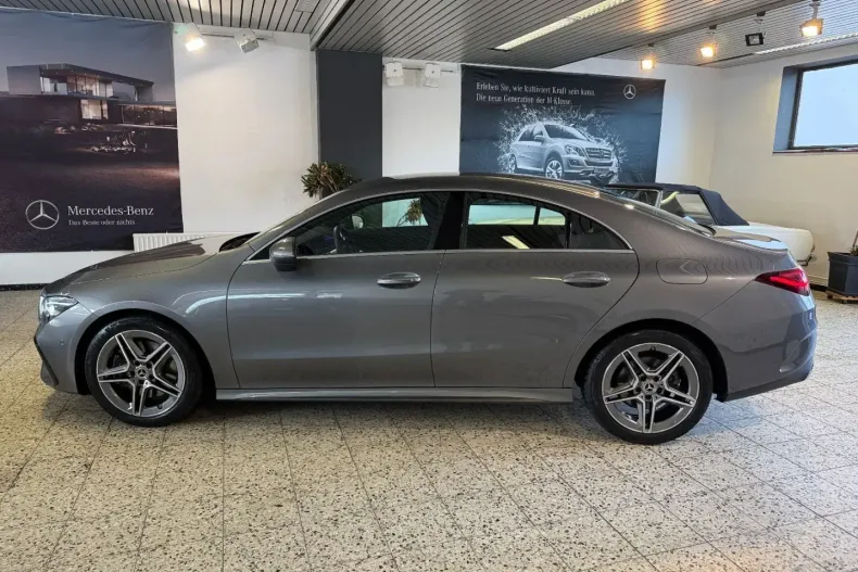 Mercedes-Benz CLA 220 din 2024 cu 6.858 km - oferta MER176424 - foto 2