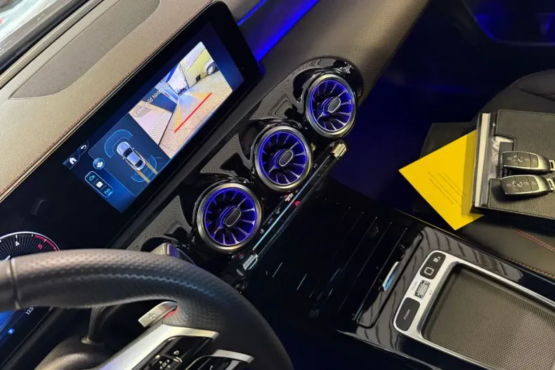 Mercedes-Benz CLA 220 din 2024 cu 6.858 km - oferta MER176424 - foto 18