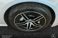 Mercedes-Benz E 300 din 2025 cu 7.699 km - oferta MER176432 - foto 4