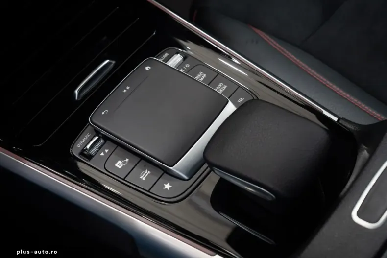 Mercedes-Benz GLB 200 din 2022 cu 61.070 km - oferta MER176435 - foto 18