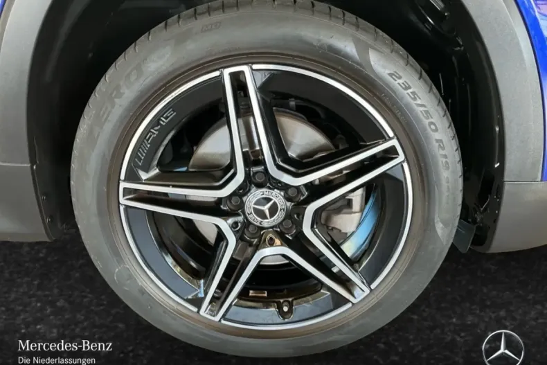 Mercedes-Benz GLB 200 din 2021 cu 39.594 km - oferta MER176436 - foto 4