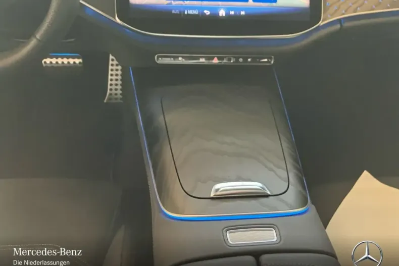 Mercedes-Benz E 200 din 2025 cu 7.270 km - oferta MER176437 - foto 12