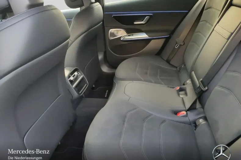 Mercedes-Benz E 200 din 2025 cu 10.276 km - oferta MER176439 - foto 9