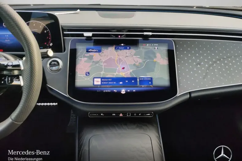 Mercedes-Benz E 200 din 2025 cu 10.276 km - oferta MER176439 - foto 12