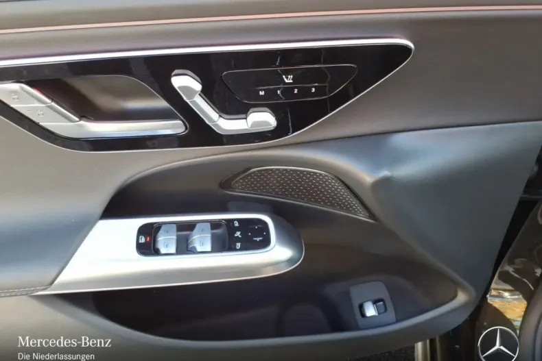 Mercedes-Benz E 200 din 2025 cu 2.766 km - oferta MER176443 - foto 14