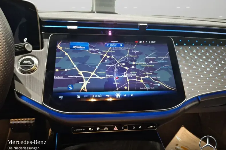 Mercedes-Benz E 300 din 2025 cu 10.320 km - oferta MER176445 - foto 12