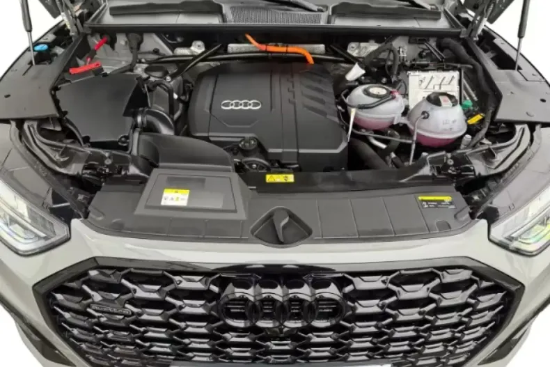 Audi Q5 din 2021 cu 61.281 km - oferta AUD176448 - foto 9