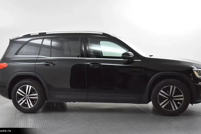 Mercedes-Benz GLB 180 din 2021 cu 67.009 km - oferta MER176451 - foto 4