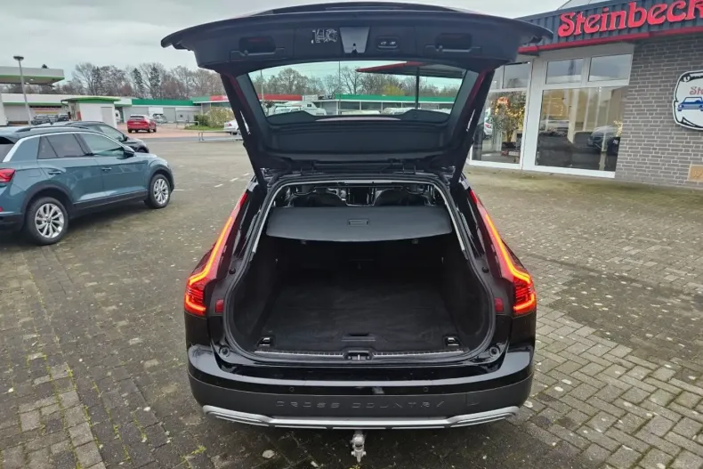 Volvo V90 Cross Country din 2021 cu 78.106 km - oferta VOL176453 - foto 8