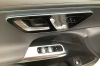 Mercedes-Benz E 200 din 2025 cu 15.500 km - oferta MER176456 - foto 8