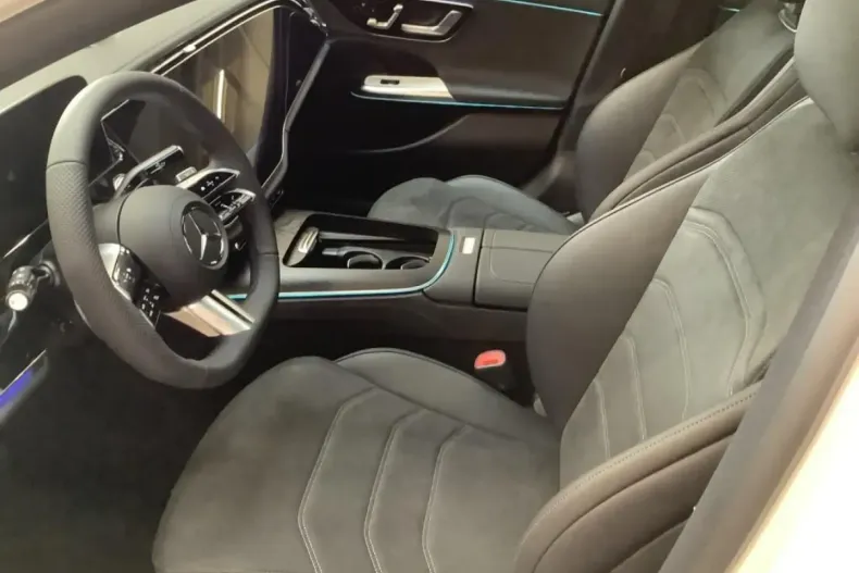 Mercedes-Benz E 200 din 2025 cu 15.500 km - oferta MER176456 - foto 11