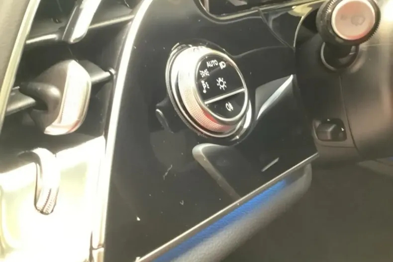 Mercedes-Benz E 200 din 2025 cu 15.500 km - oferta MER176456 - foto 18