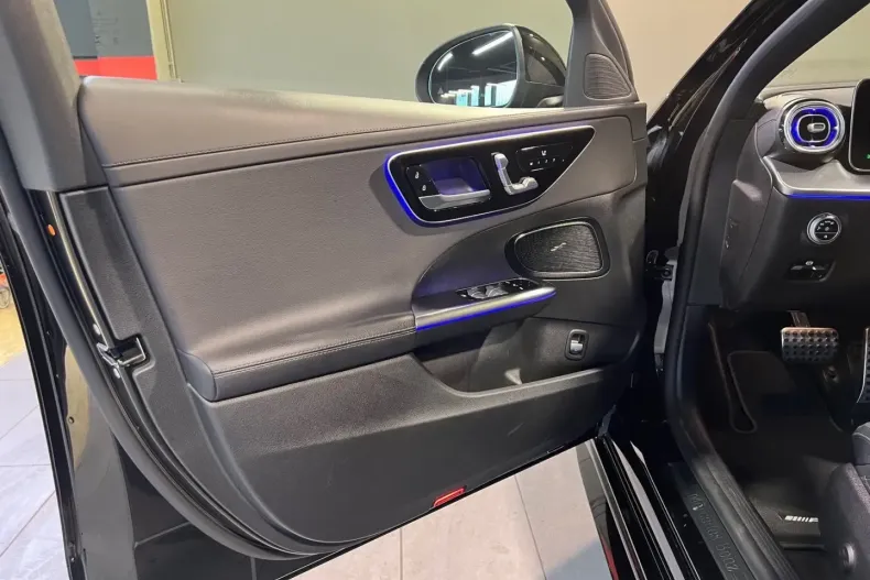 Mercedes-Benz C 300 din 2022 cu 146.708 km - oferta MER176458 - foto 12