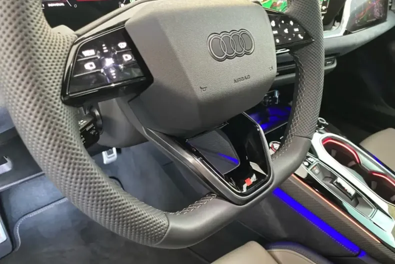 Audi A6 din 2025 cu 12.700 km - oferta AUD176460 - foto 13