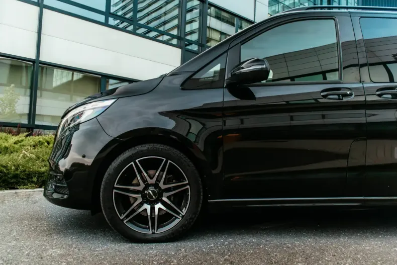 Mercedes-Benz V 250 din 2021 cu 71.000 km - oferta MER176461 - foto 3