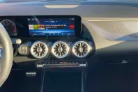 Mercedes-Benz GLA 200 din 2024 cu 29.650 km - oferta MER176462 - foto 11