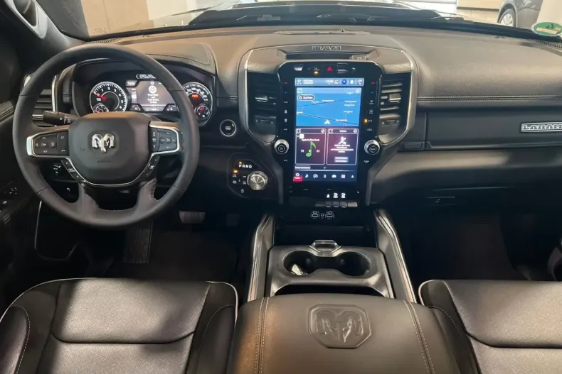 Dodge RAM din 2024 cu 14.400 km - oferta DOD176464 - foto 8