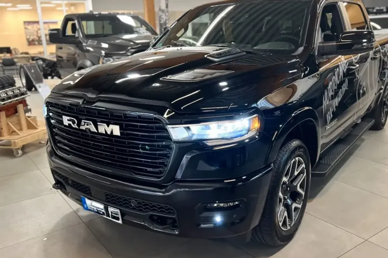Dodge RAM din 2024 cu 5.000 km - oferta DOD176469 - foto 1