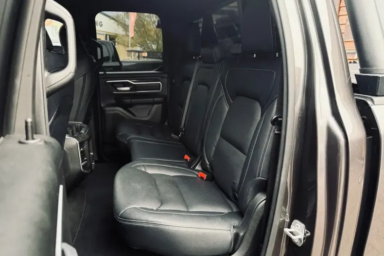 Dodge RAM din 2022 cu 54.900 km - oferta DOD176477 - foto 37