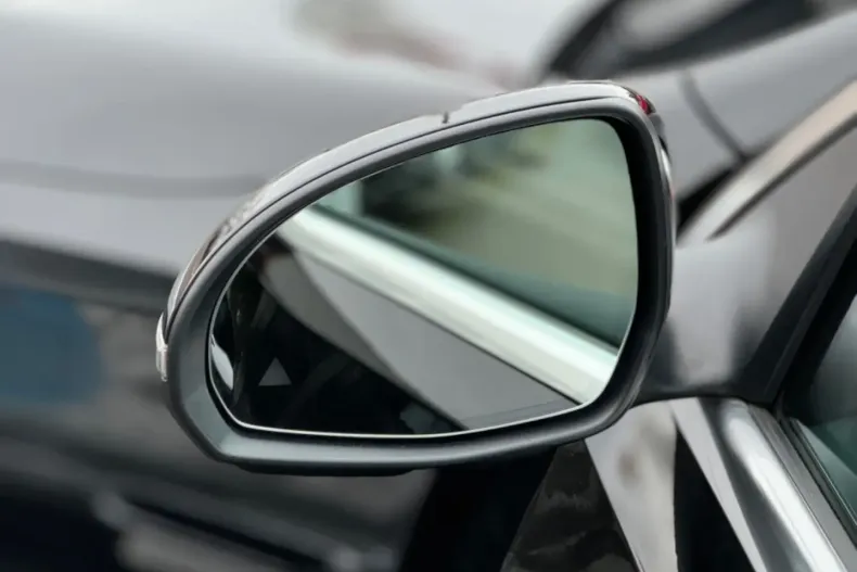 Mercedes-Benz C 200 din 2023 cu 81.000 km - oferta MER176480 - foto 17