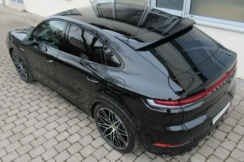 Porsche Cayenne din 2025 cu 6.021 km - oferta POR176481 - foto 7