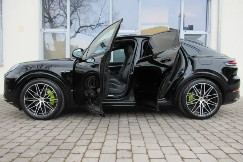 Porsche Cayenne din 2025 cu 6.021 km - oferta POR176481 - foto 11