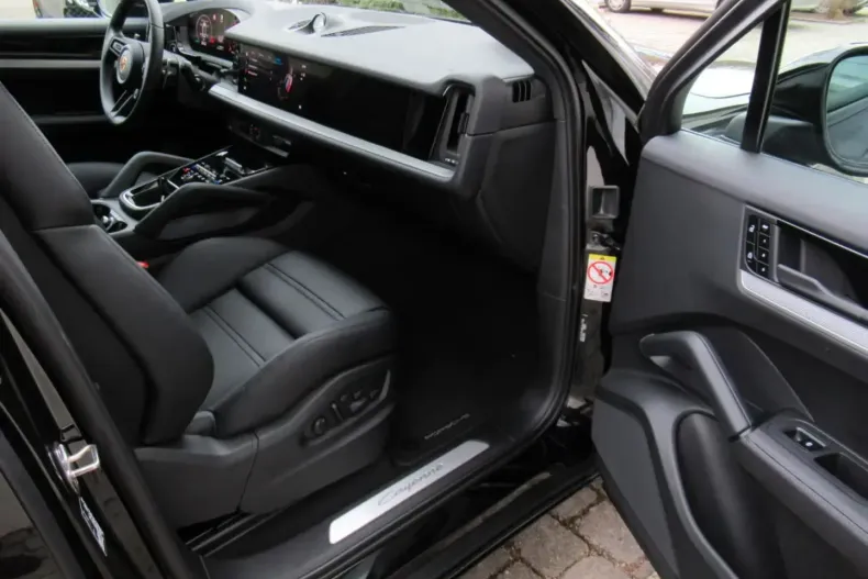 Porsche Cayenne din 2025 cu 6.021 km - oferta POR176481 - foto 15