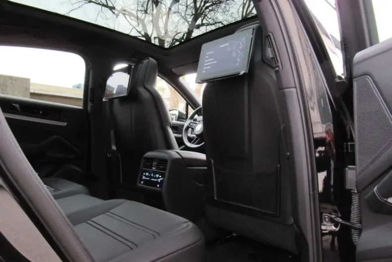 Porsche Cayenne din 2025 cu 6.021 km - oferta POR176481 - foto 22