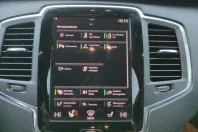 Volvo XC90 din 2021 cu 69.300 km - oferta VOL176485 - foto 13