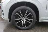 Volvo XC90 din 2021 cu 69.300 km - oferta VOL176485 - foto 20