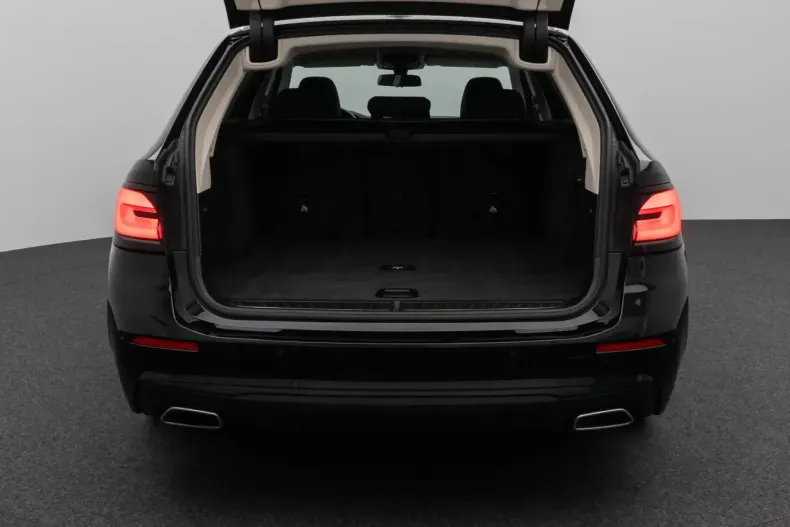 BMW 530 din 2022 cu 59.992 km - oferta BMW176489 - foto 13