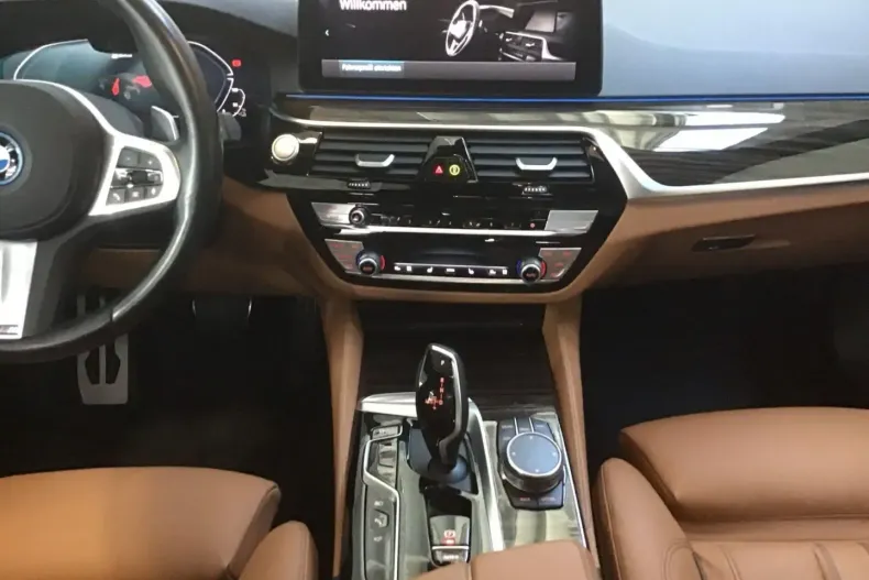 BMW 530 din 2023 cu 39.111 km - oferta BMW176490 - foto 10