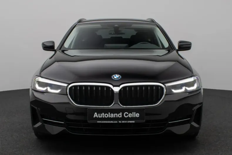 BMW 530 din 2022 cu 56.356 km - oferta BMW176492 - foto 1