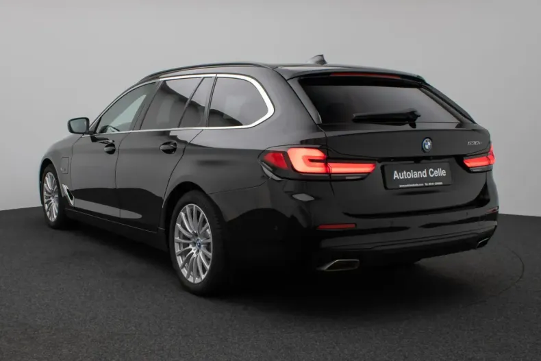 BMW 530 din 2022 cu 56.356 km - oferta BMW176492 - foto 8