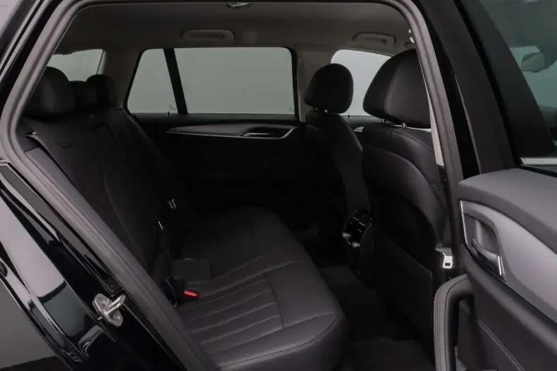 BMW 530 din 2022 cu 56.356 km - oferta BMW176492 - foto 25